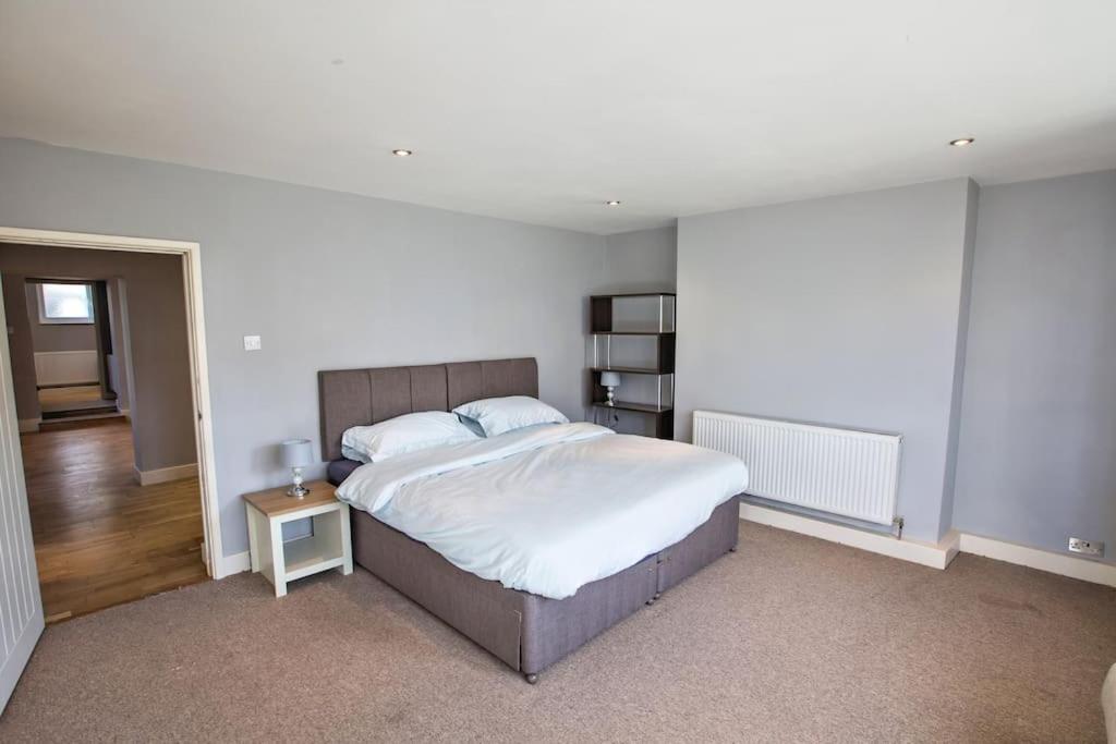 Charming Apartment In Deal Near The Beach & Town المظهر الخارجي الصورة